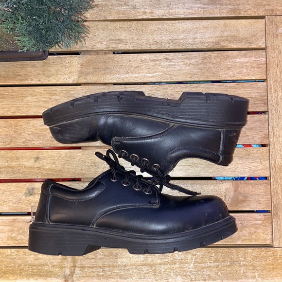 TOE PROTECTION - Picture 4 of 6